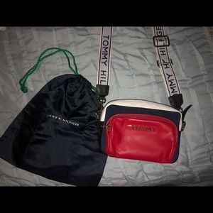 Tommy Hilfiger purse